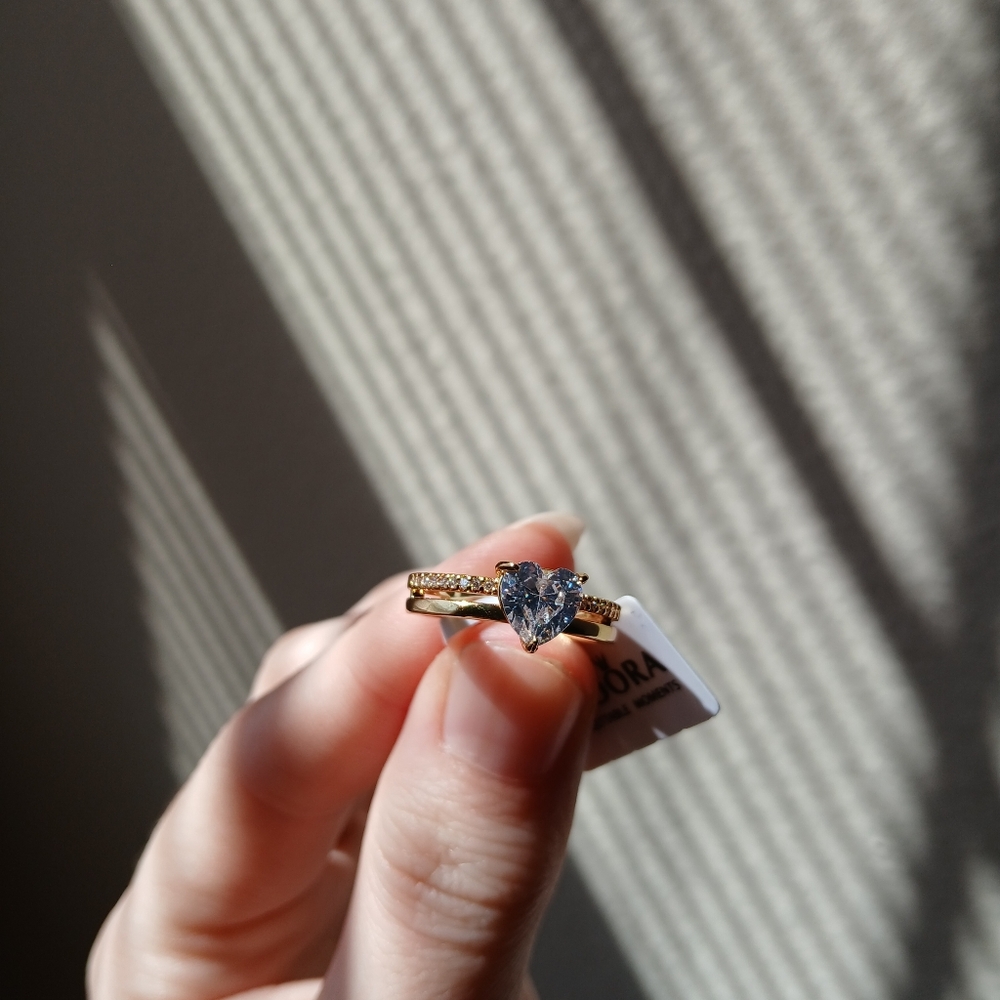 Pandora Sparkling Heart Double Band Ring | 14k Gold Plated NWT - Picture 5 of 6